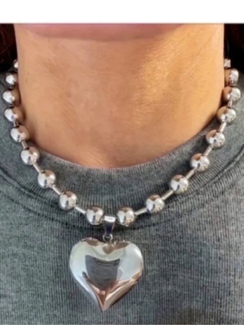 New! Silver Puffy Heart Necklace (1053) NWOT